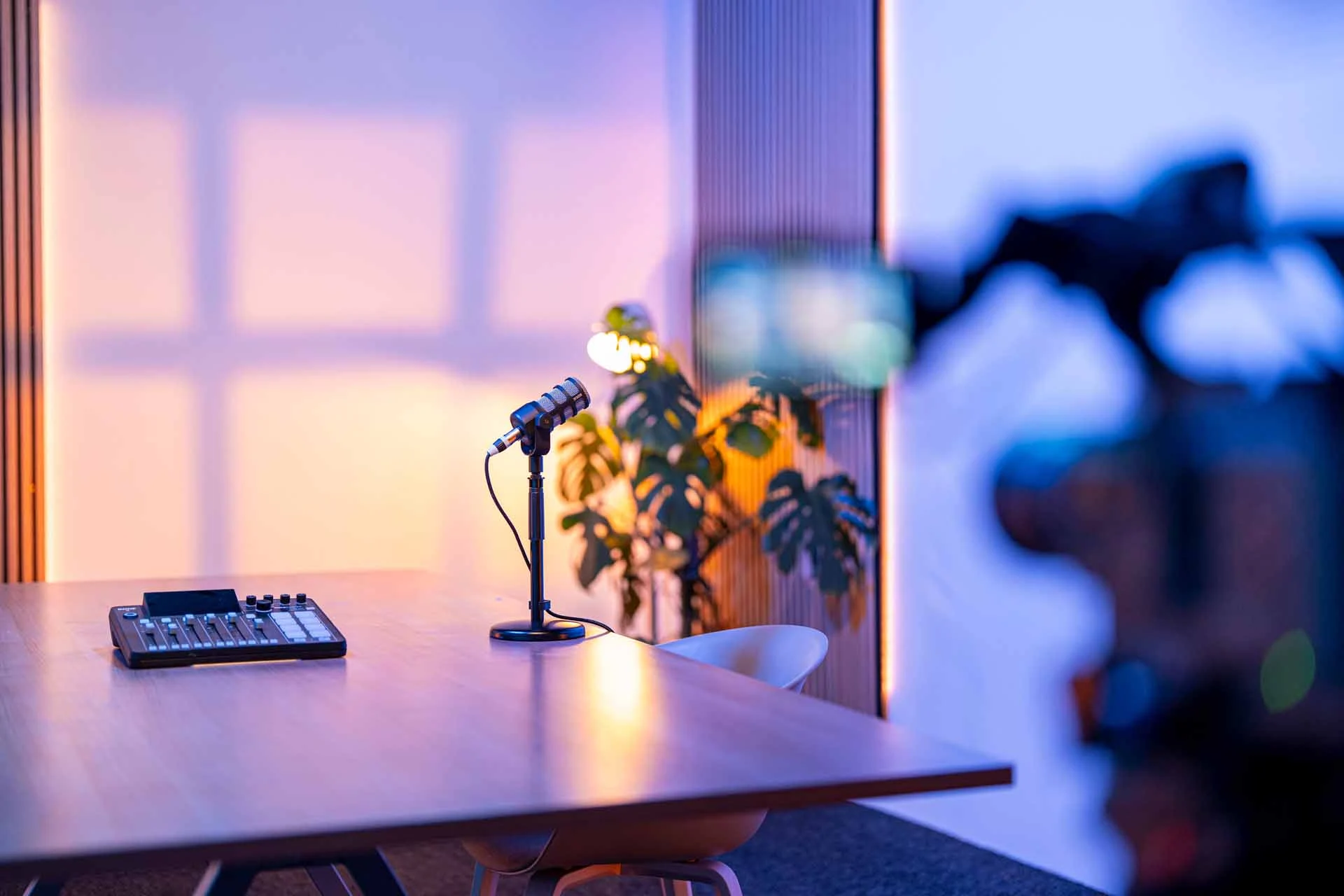 Hero in de studio: Maak je content voor SEO